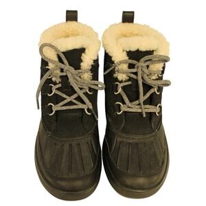 Nike Woodside Chukka 2 Black Size 8 Sherpa Lined Ankle Boot Excellent
